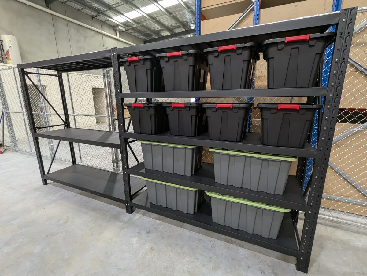 PXL 20250408 044441772 — professional shelving installation